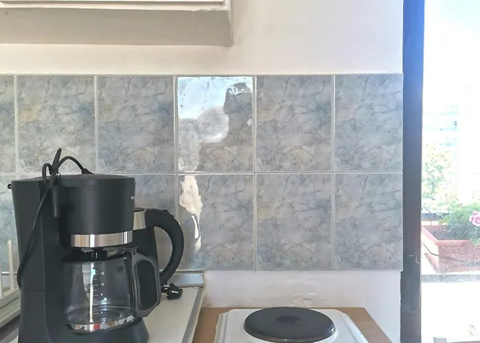 3rd Floor In Town With Sea View Apartment